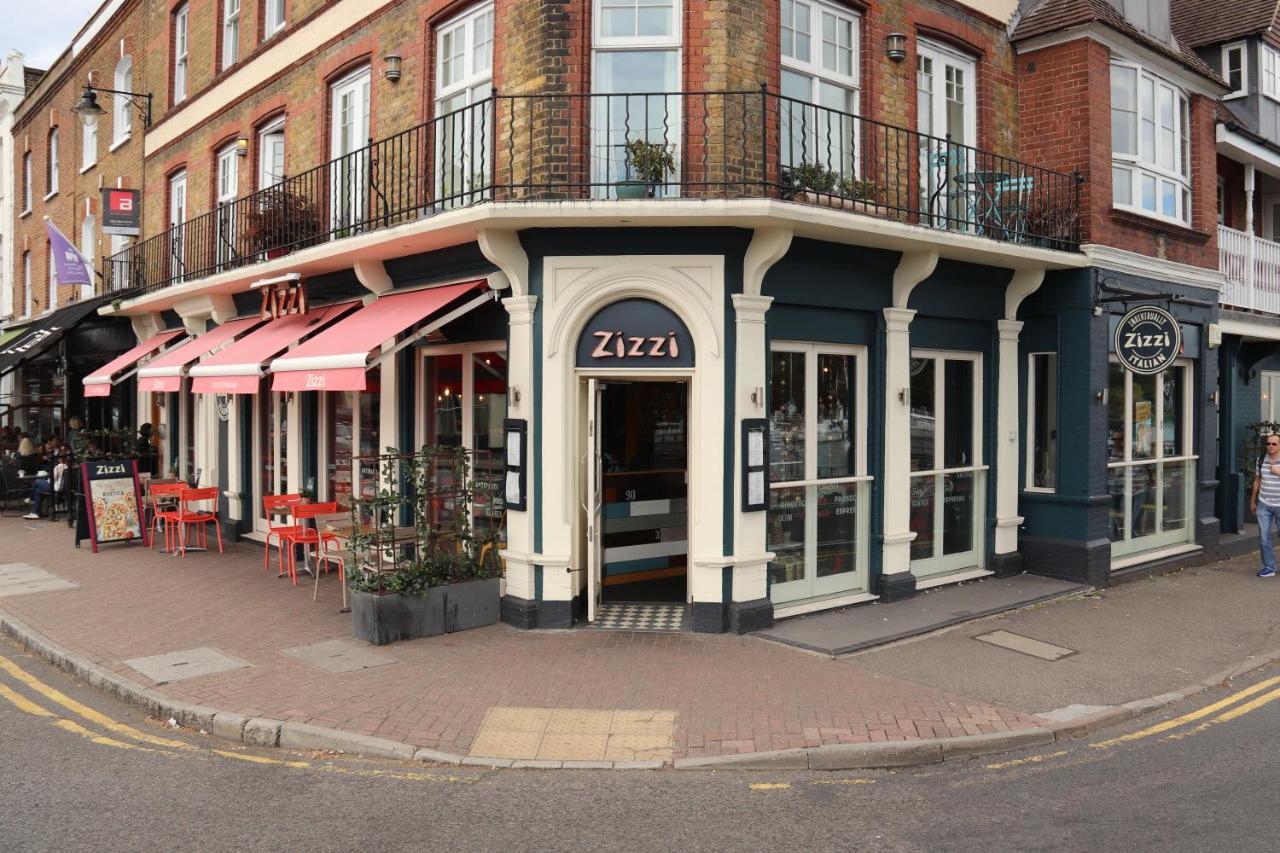 Hampton Court - The Kings Rest Apartamento Molesey Exterior foto